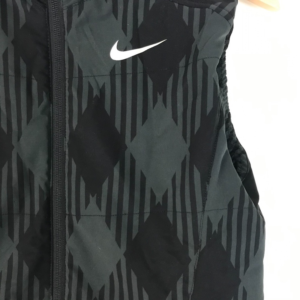 NIKE GOLF WOMEN’S SPORT VEST FULL ZIP - Picture 4 of 9
